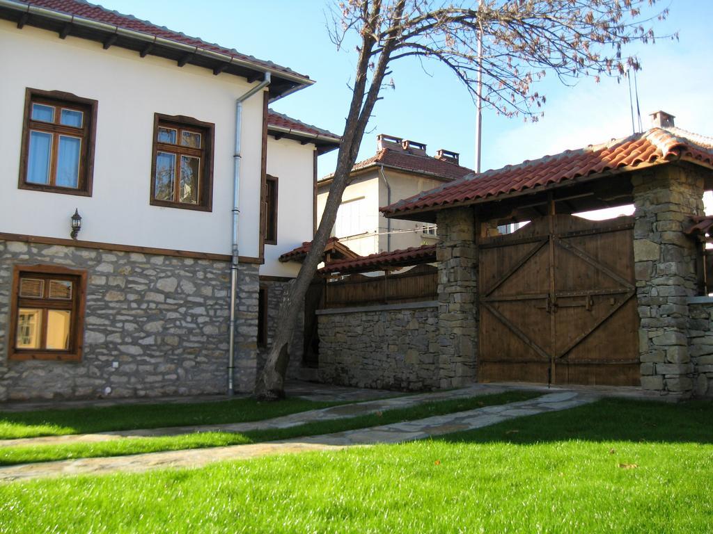 Private 4Br-2Ba Guest House Dryanovo With Pool And Free Parking Zewnętrze zdjęcie